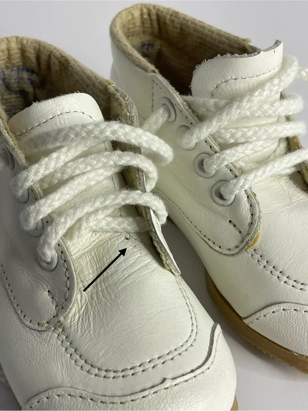 Vintage Toddletime White Leather Baby Walker Shoes Size 3 M USA